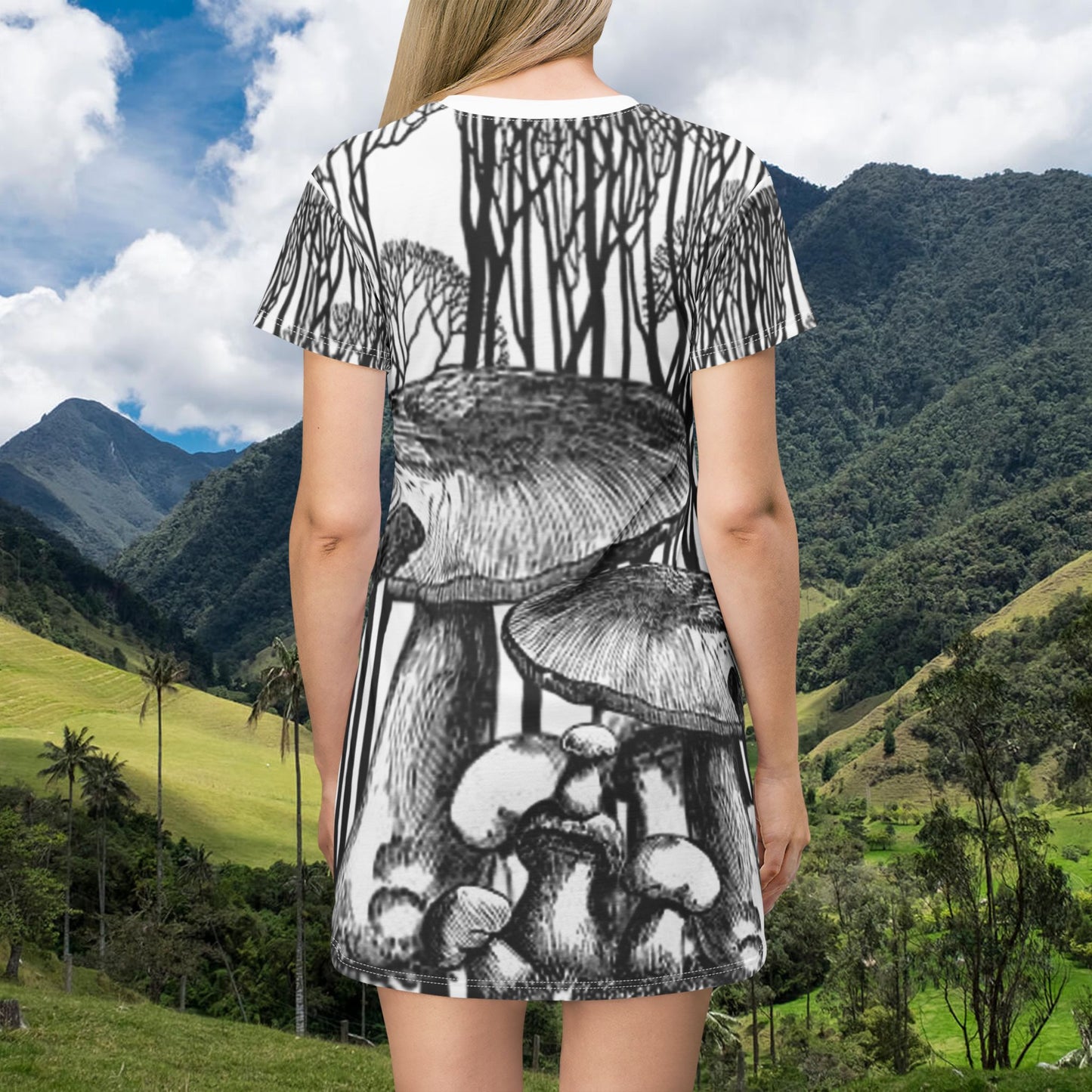 SOLSTICE MUSHROOMS T-Shirt Dress (AOP)