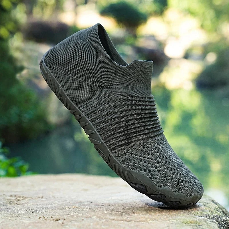 Fly Woven Mesh Casual Lightweight Breathable One Pedal Thin Fitness Men's Shoe