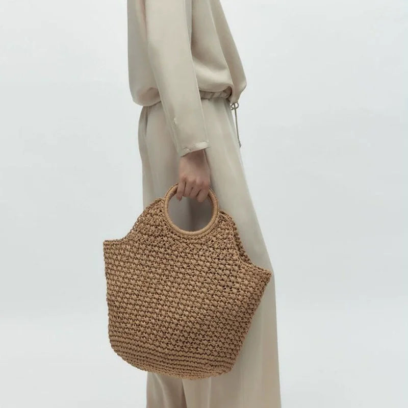 Women's Designer Rattan Handbag Purse 2025 Casual Vacation Beach Tote with Large Capacity Zipper Closure Straw Weave Handle