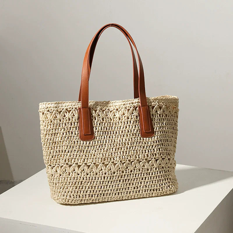 Summer Women's Large Capacity Tote Pouch Casual Handmade Beach Handbags with Soft PU Handle and Chain Decoration for Holidays