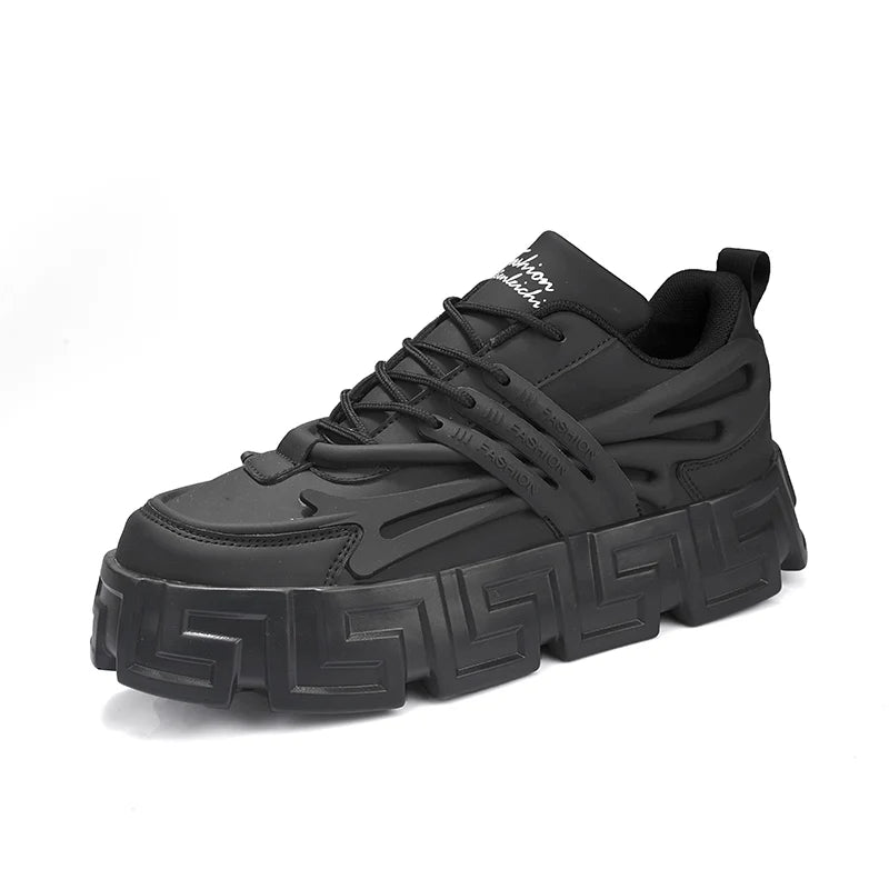 2023 Men's Sports Sneakers with Custom Designer Logo Breathable Casual Thick Sole Skateboarding Shoes for Spring Season