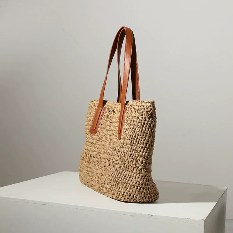 Summer Women's Large Capacity Tote Pouch Casual Handmade Beach Handbags with Soft PU Handle and Chain Decoration for Holidays