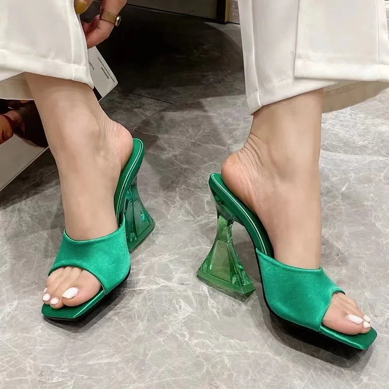 Ladies Wear Sandals on a Transparent Crystal Heel Heels  a Summer Women Open Toe Block Heel High Sandals Women's slippers