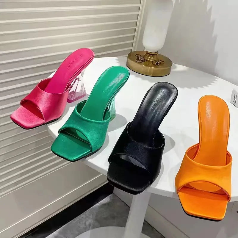 Ladies Wear Sandals on a Transparent Crystal Heel Heels  a Summer Women Open Toe Block Heel High Sandals Women's slippers