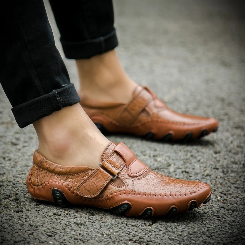 Size 38-47 Genuine Leather Driving Moccasins Comfortable High Performance Men Real Leather Dress Shoes
