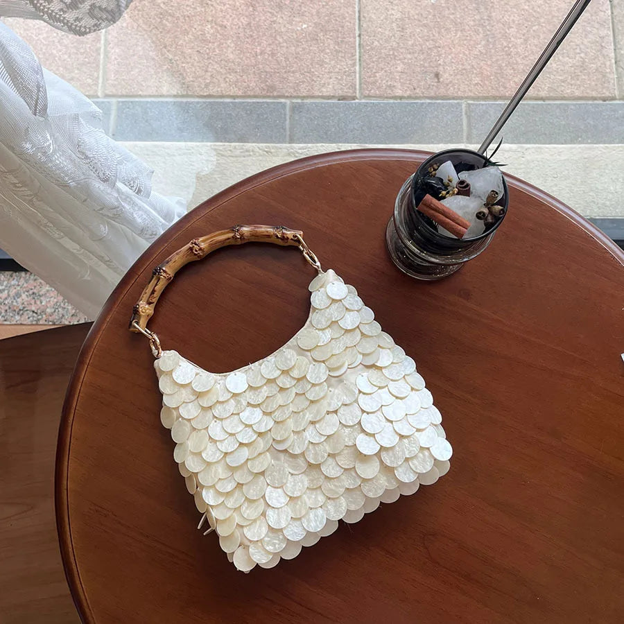 Natural Bamboo Knot Handle Shell Sequined Bag Handmade Bohemian Shell-Disc Handbag Seaside Beach Vacation Designer Woven Totes