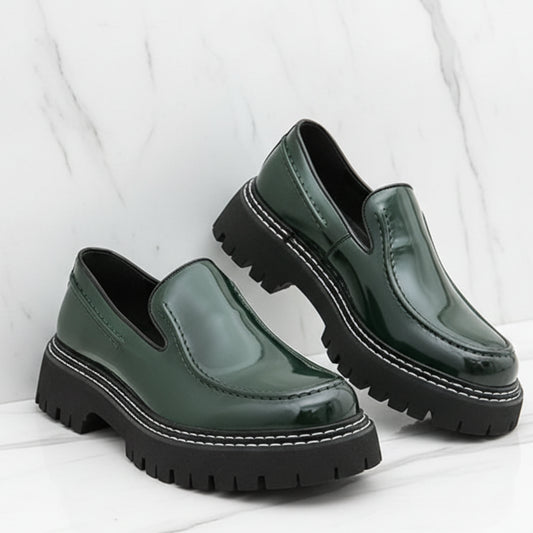 Slip-On Men's Loafers Leather Shoes With Soft Leather Business Career Man Shoes