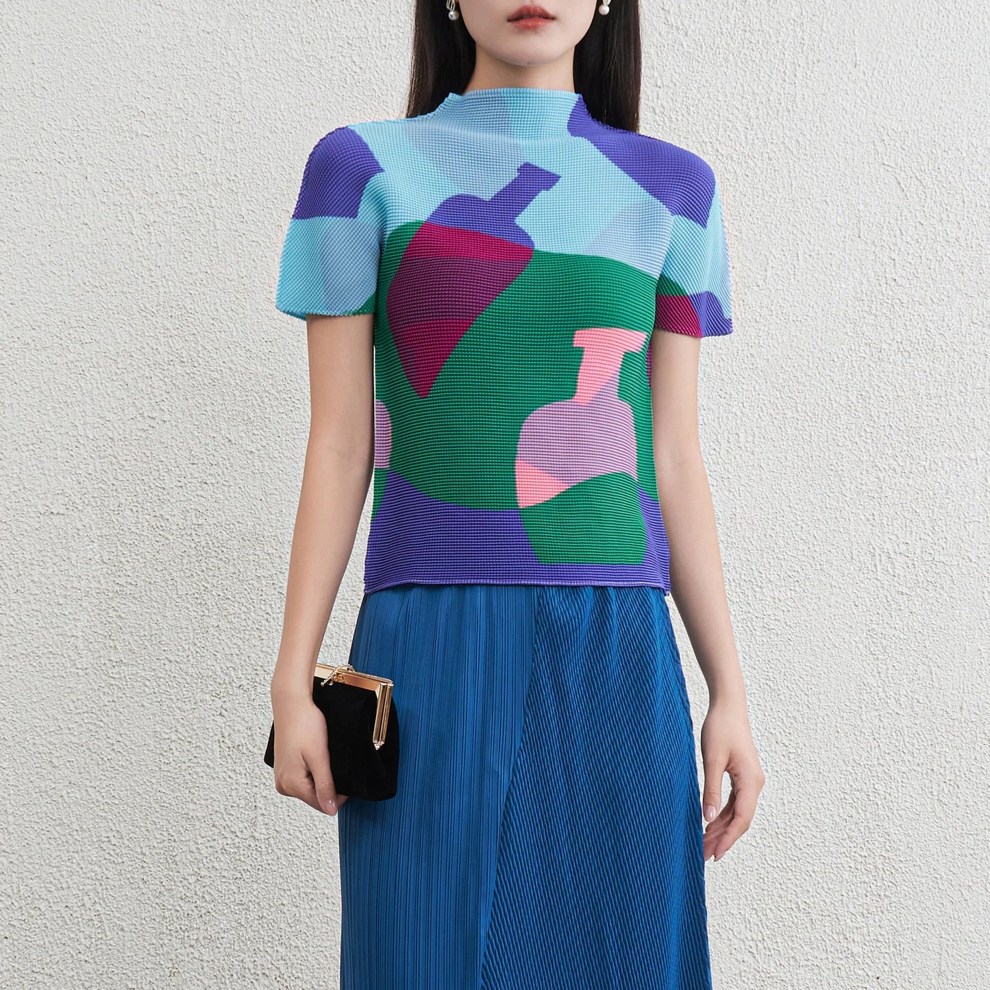 2025 Miyake Pleated Printed T-Shirt for Women Custom Designs Breathable Chiffon Casual Style Spring/Summer Collection