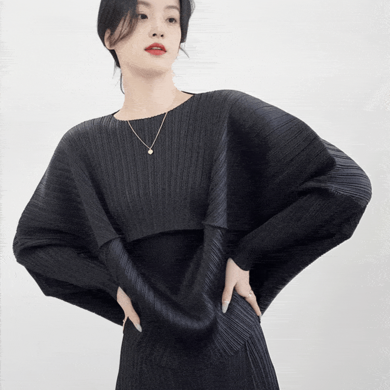 Women's Burgundy Pleated miyake StyleBatwing Sleeve Round Neck Cropped Long-Sleeve Top Shiny Fabric Fashion Casual Daily Wear Trendy Chic