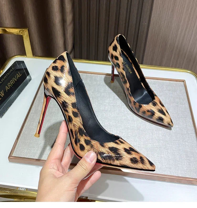 New leopard print high heels for women, slim heels, shallow mouthed French style, sexy and versatile, single shoe size 33-46