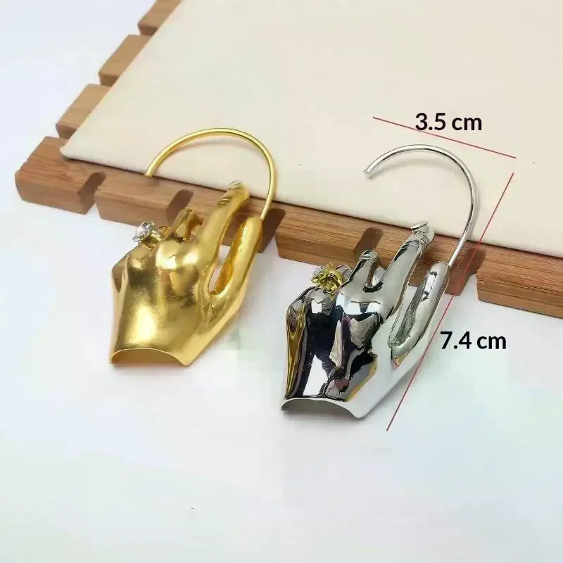 1Pcs Novelty Design Metal Hand Left Earcuff Dangle Earrings For Women Jewelry Fashion Show Statement Earrings Accessories