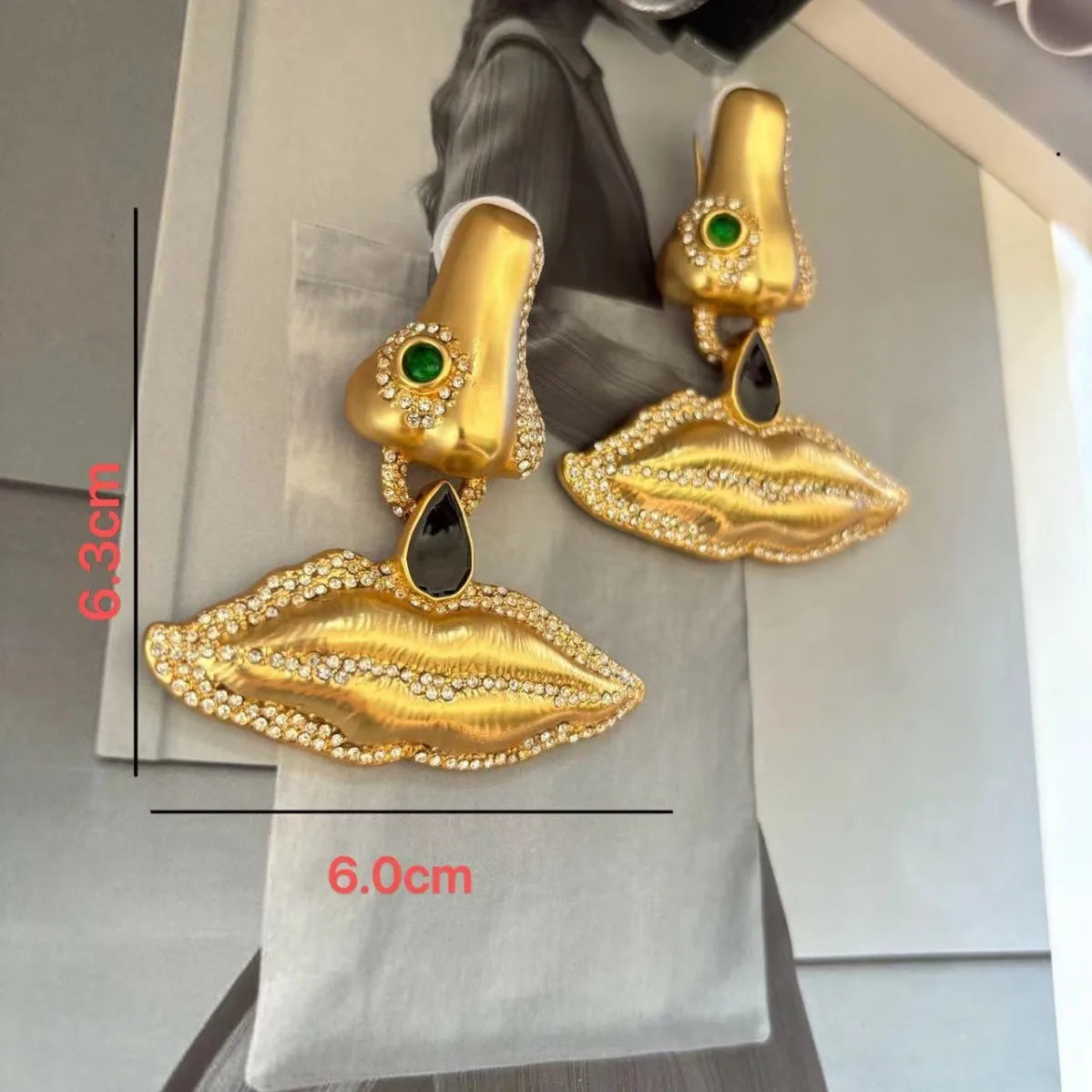 Exaggerated and Sexy Facial Features Series Exquisite Eye Earrings