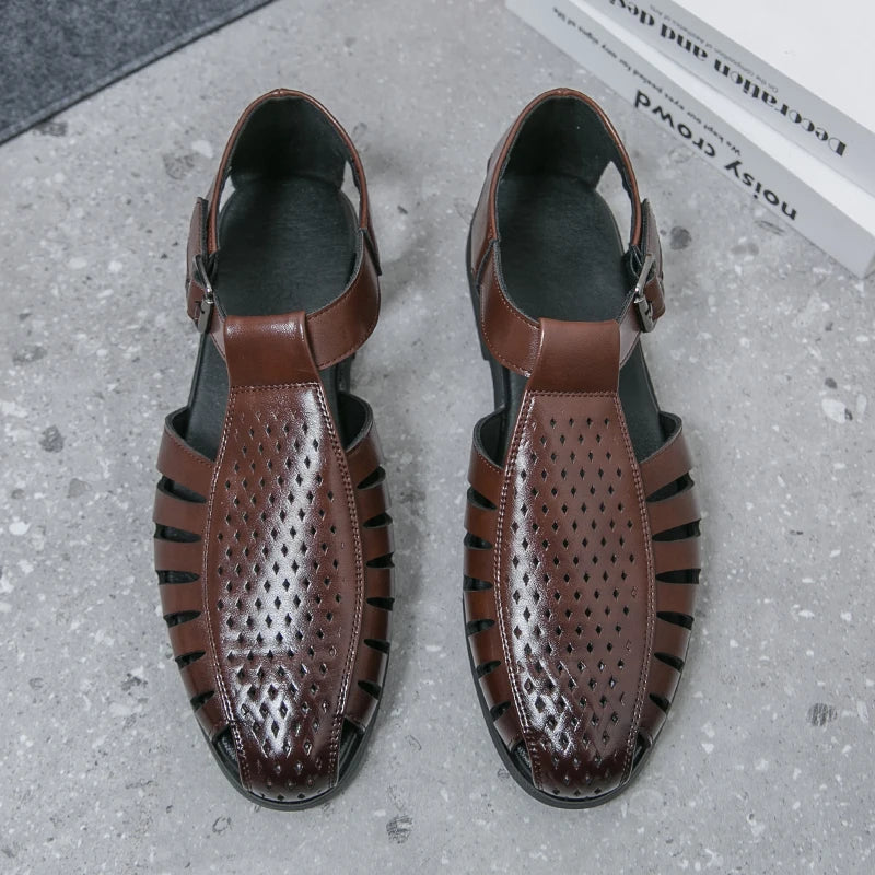 Brand's New Men's Summer Oversized Breathable Sandals Retro Pointed Men's Fashion Trend Hollowed Out Comfortable Leather Shoes