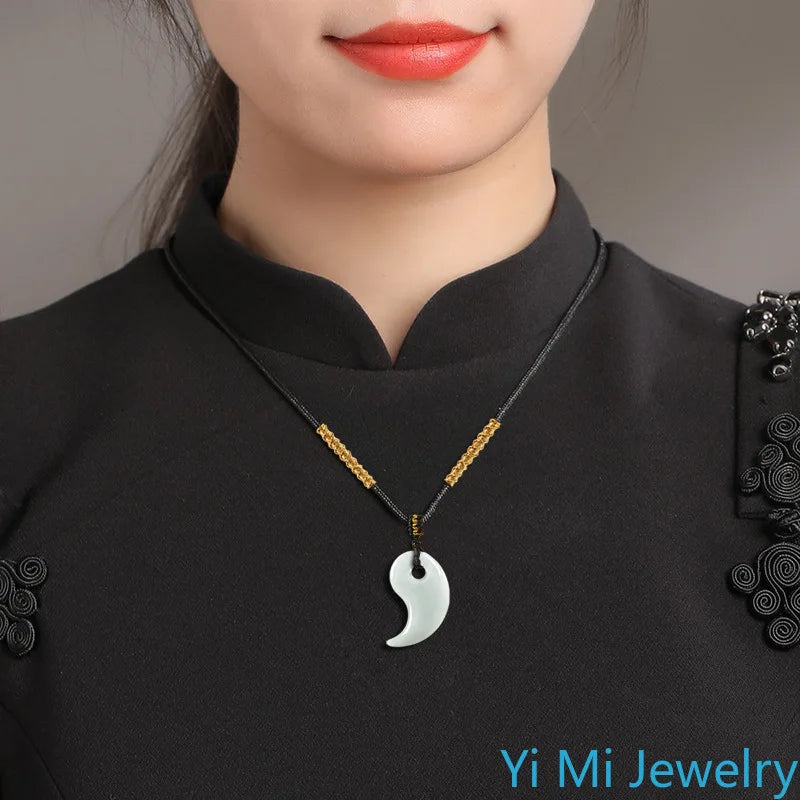 1 set of Burmese A-grade Jade Tai Chi Jade Pendant Fashionable Feng Shui Couple Necklace Fashionable Jewelry Holiday Gift