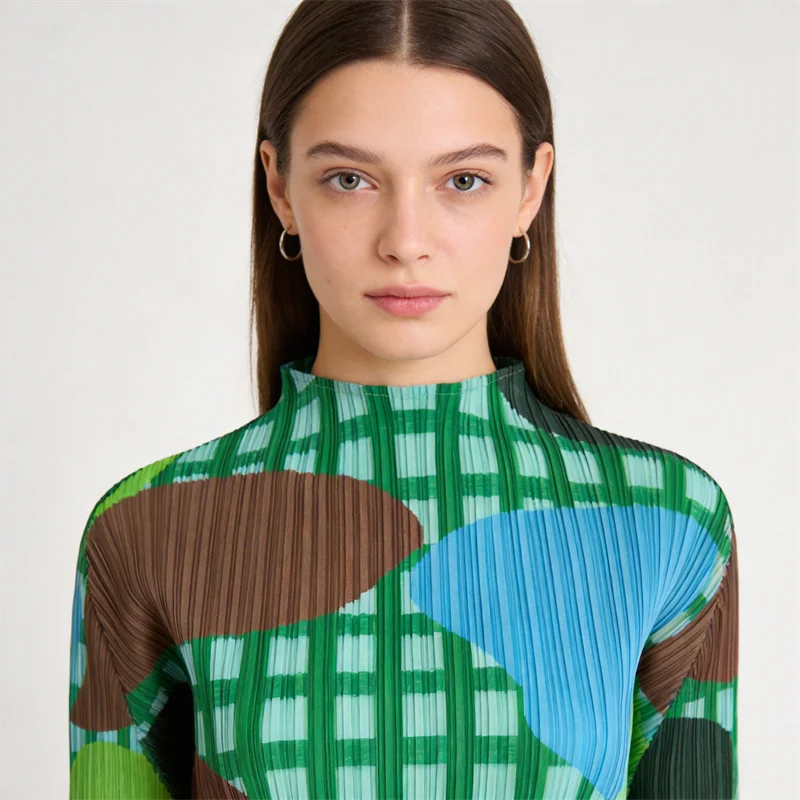 Miyake Elegant Green Plaid Color Block Print Pleated Top Mock Neck Half Sleeve Elastic Tee Daily Commute Office