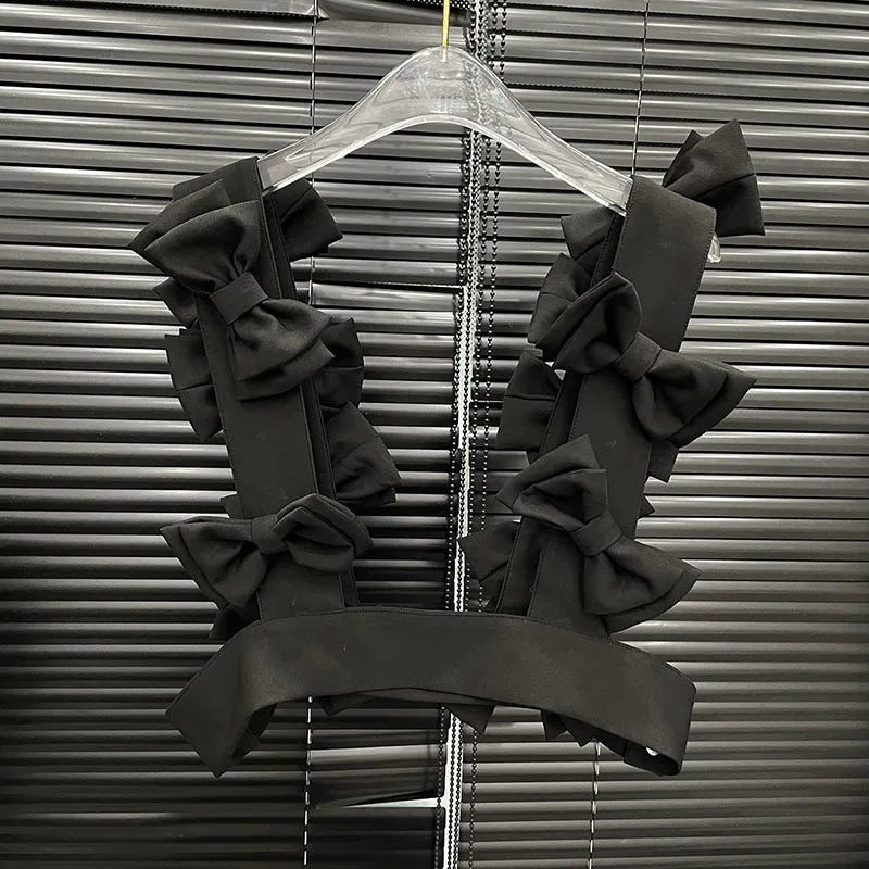 DEAT 2025 Summer Fashion Bow Decoration Vest For Women Niche Design Versatile Black Tank Tops Female Trendy New Items 11A04652