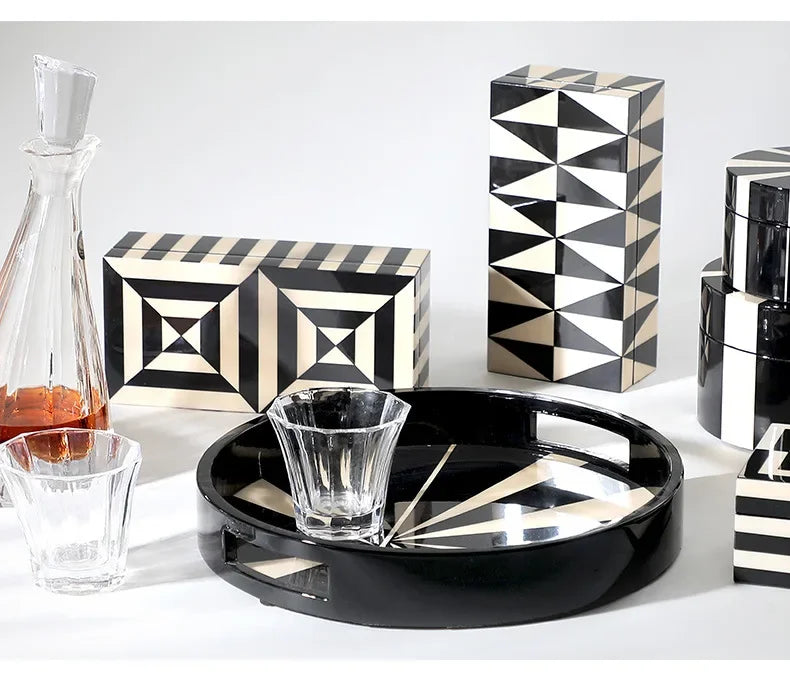 Elegant Glossy Piano Lacquer Home Decor Black White Stripes Jewelry Organizer Box Tray Display Stand Stylish Storage Decorative
