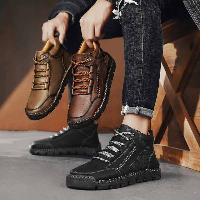 Autumn Mens Comfortable Lace Up Retro High Top Shoe Brand New Men Leather Boots Fashionable Anti Slip Soft Soled Mid-range Boots