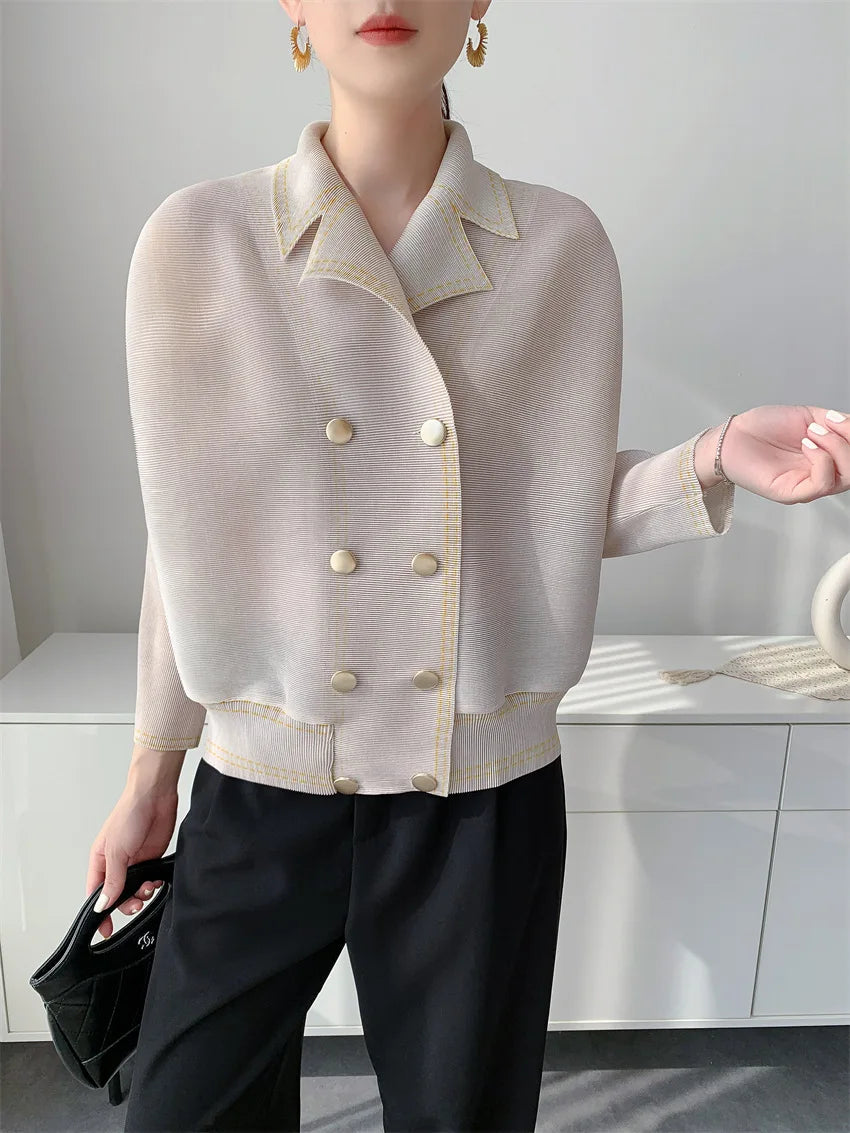 Miyake Women's Early‑Autumn Toothpick‑Texture Pleated Jacket, Relaxed‑Vibe Casual Outerwear, Slim‑Fitting Draping Commuter Top