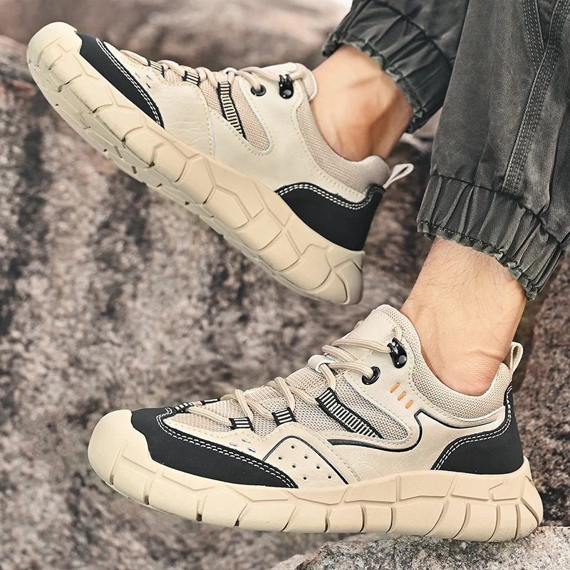 Fashionable Men Comfortable Lace Up Anti-collision Casual Sports Shoes Outdoor Men Breathable Anti Slip Soft Soled Hiking Shoes