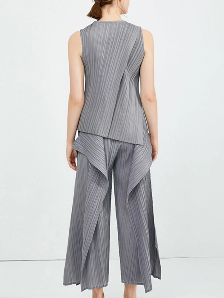 Miyake Irregular Designer Pleated Two Pieces Set Women Sleeveless Elegant Top Wide Leg Loose Trousers Summer Lady Clothing