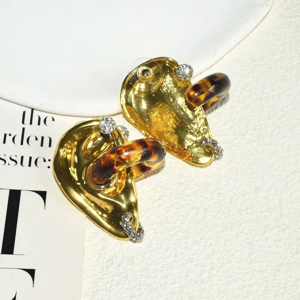 Exaggerated Metal Alloy Ear's Shaped Stud Earrings For Women Fashion Jewelry Trendy Party Show Collection Earrings Accessories