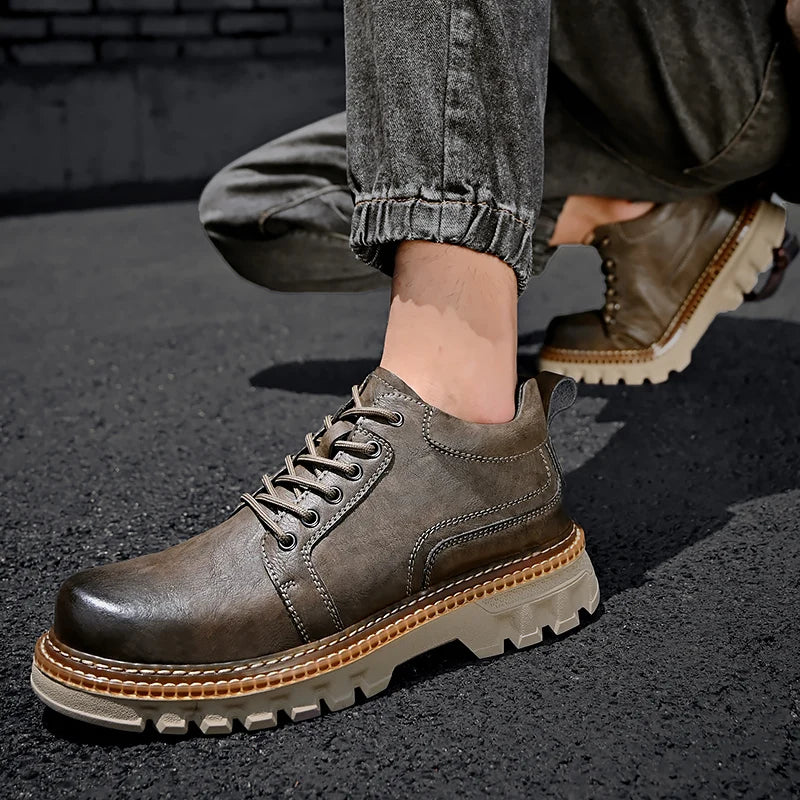New Genuine Leather Men Boots Cow Leather Upper Durable Sole Lace up Autumn Winter Boots  Daily Leisure Outdoor Shoes For Man