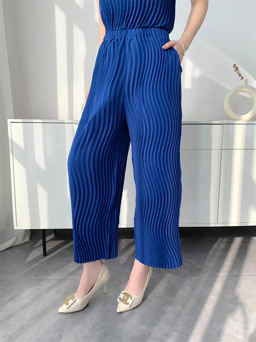 Miyake Pleated Women's Casual Solid Color Round Neck Short-sleeved Loose Versatile T-shirt Tops Fashionable Pullover Shirt