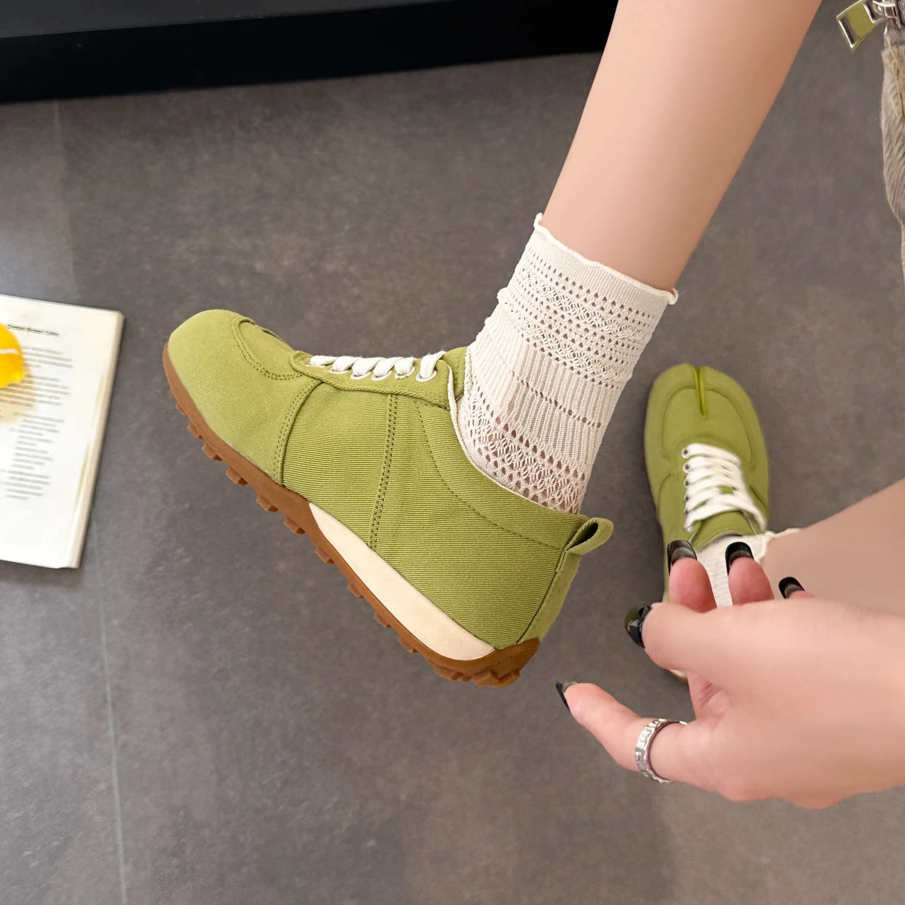 German Training Shoes Women's 2026 Summer Lace Up Forrest Gump Shoes Women's Split Toe Breathable Sports Shoes