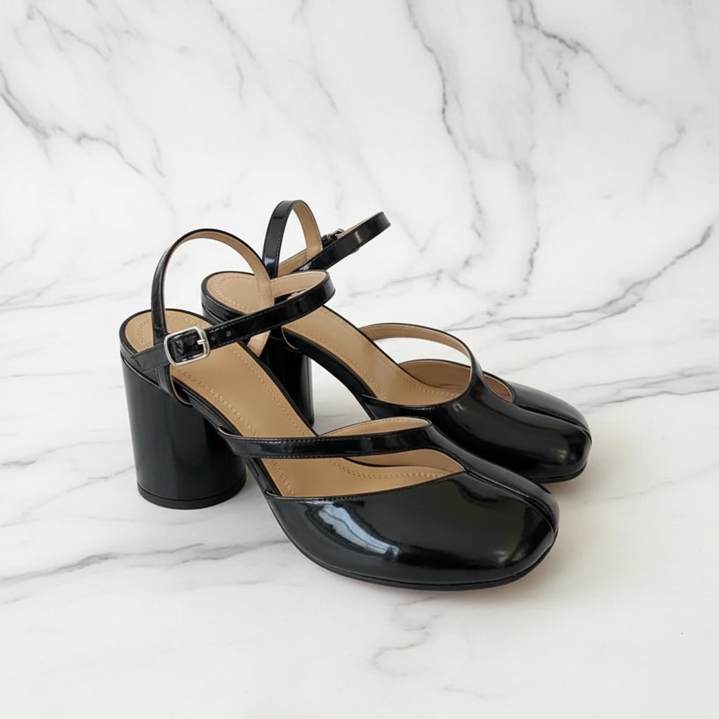 2025 New Fashion Patent Leather Cross Strap Tabi Women Sandals Summer Slingbacks Split toe Thick High heels Chunky Shoes Sandals