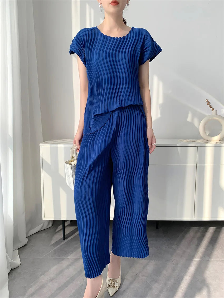 Miyake Pleated Women's Casual Solid Color Round Neck Short-sleeved Loose Versatile T-shirt Tops Fashionable Pullover Shirt