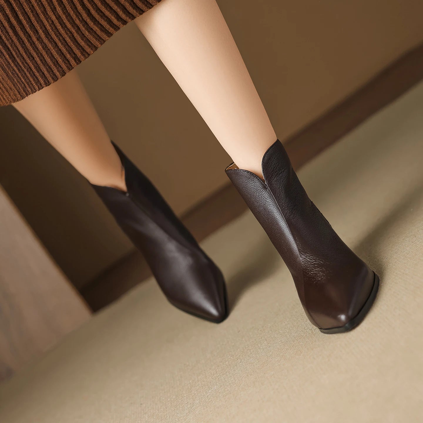 Elegant Sheepskin Leather Retro Ankle Boots Women Pointy Toe Med Thin Heels Office Lady Braided Boots Party
