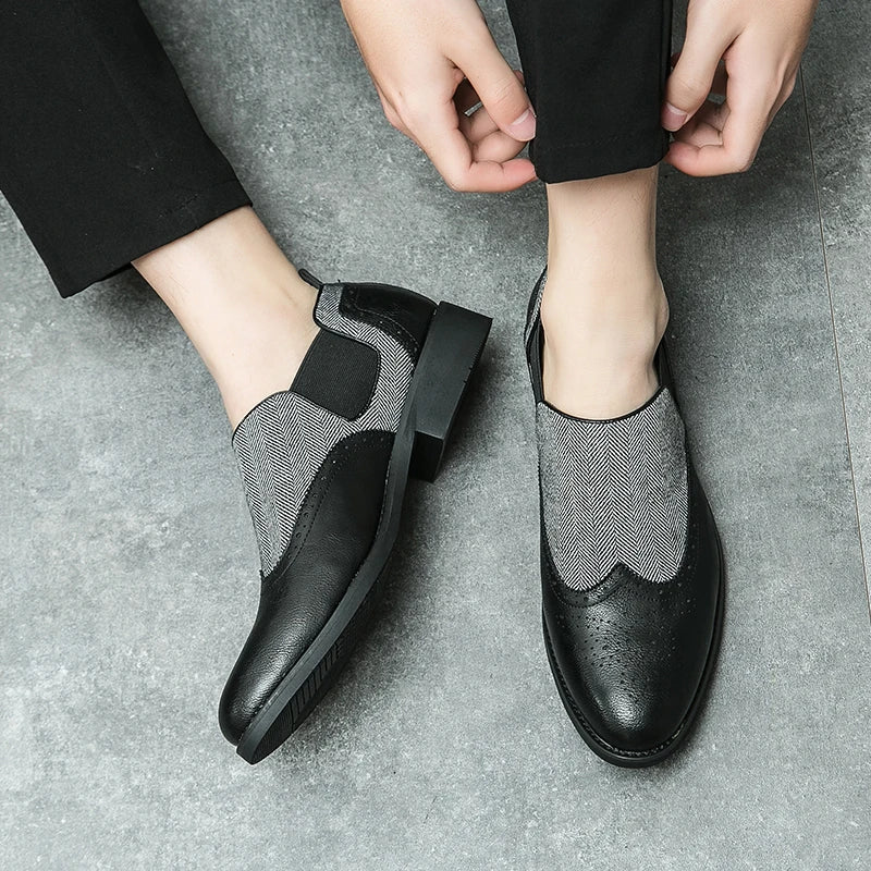 Spring New Men's Comfortable Carved Breathable Block Shoes Fashion Brand Men Retro Brown Pointed Business Banquet Wedding Shoes
