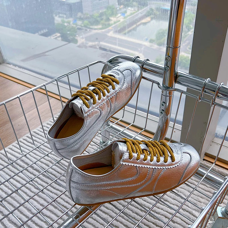 German Training Shoes Women 2025 New Genuine Leather Women Sneakers Flat Lace-up Retro Large Size Forrest Gump Shoes Women