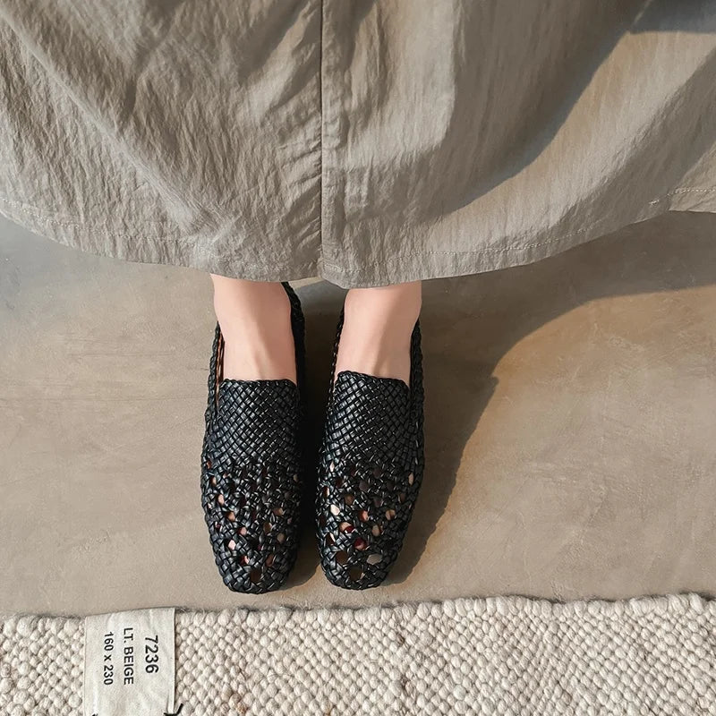 Hot Sale Genuine Leather Braided Sandals Women Low Heel Breathable Summer Loafers Sandals Female Leisure Sandals