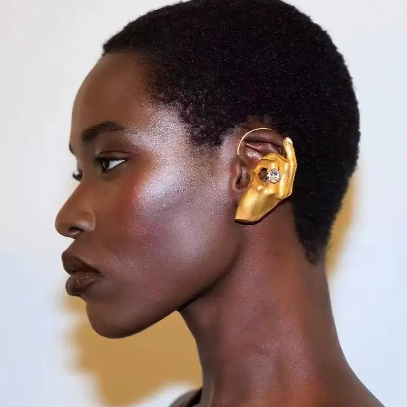 1Pcs Novelty Design Metal Hand Left Earcuff Dangle Earrings For Women Jewelry Fashion Show Statement Earrings Accessories