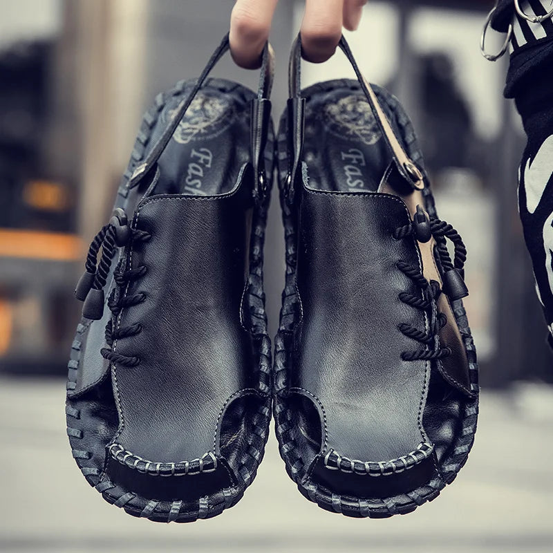 Fashion Mens Sandals Genuine Leather Summer Beach Slippers Male Non-Slip Soft Comfortable Outdoor Shoes High Quality Man Sandals