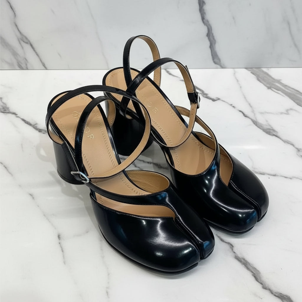 2025 New Fashion Patent Leather Cross Strap Tabi Women Sandals Summer Slingbacks Split toe Thick High heels Chunky Shoes Sandals