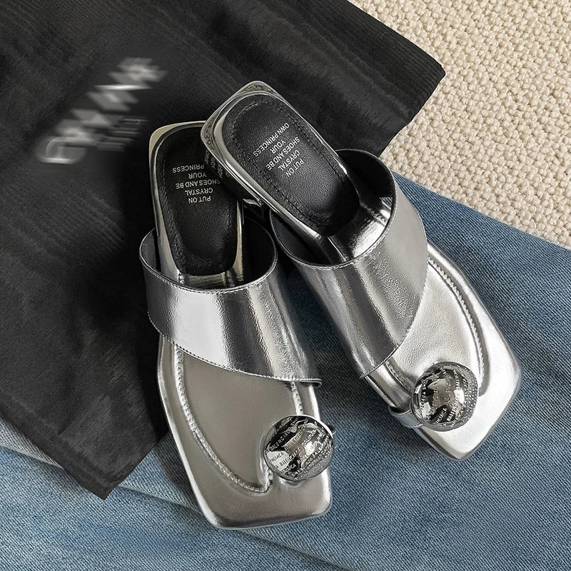 Genuine Leather flip-flops Slippers Young Women Fashion Low Heel Casual Slides For Ladies Dating Walk Shoes