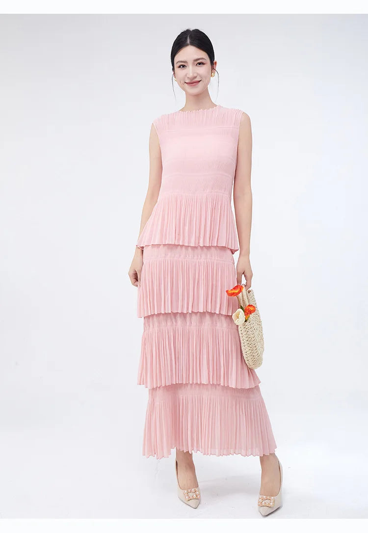 Miyake Folds 2024 Spring/summer New Elegant Women's Sleeveless Dress Fashion Everything Cake Dress