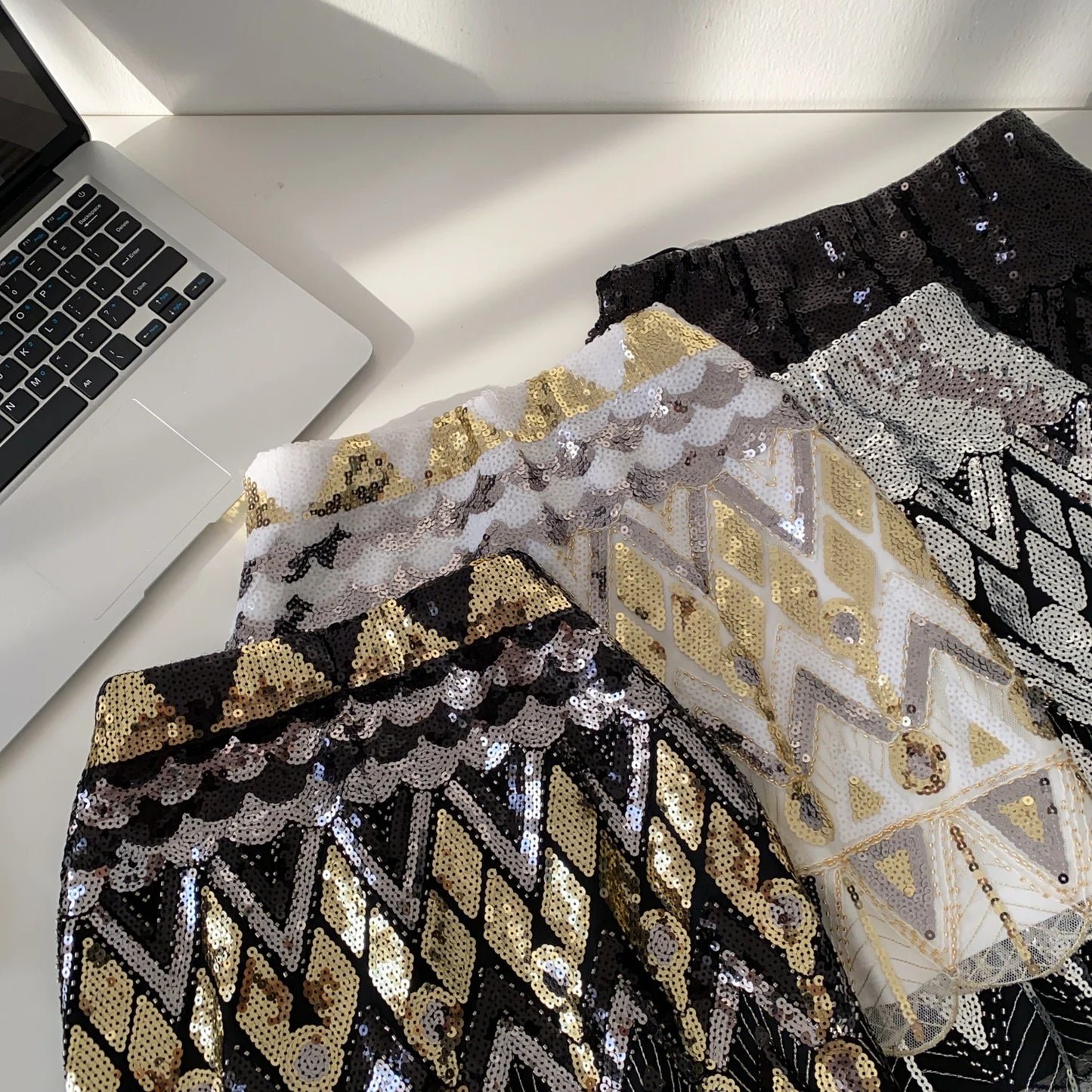 Faionable Heavy Embroidery Sequin High Waist Slim A-Line  Skirt Women's Autumn Small Fraance Sle Commute Skirt