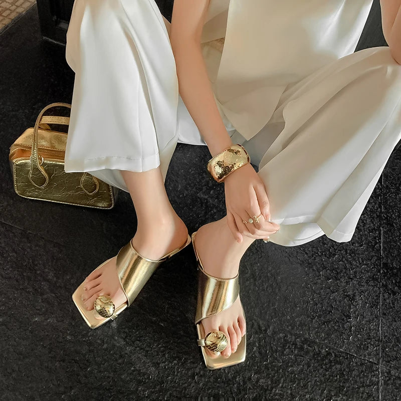 Genuine Leather flip-flops Slippers Young Women Fashion Low Heel Casual Slides For Ladies Dating Walk Shoes