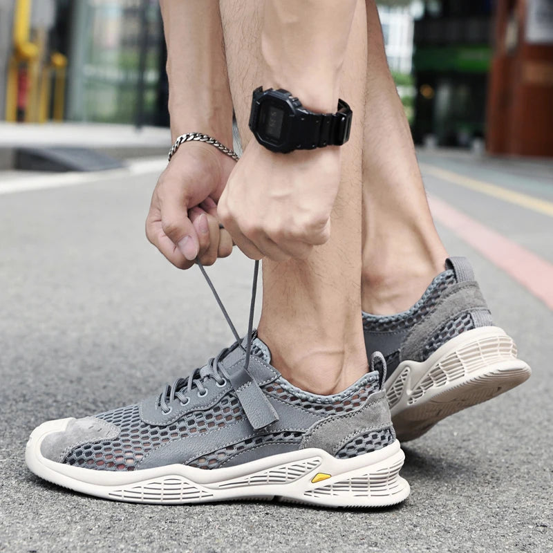 Breathable Men Casual Mesh Shoes Lightweight Summer Flats Comfortable Driving Shoes Simple Style Outdoor Walking Shoes Sneakers