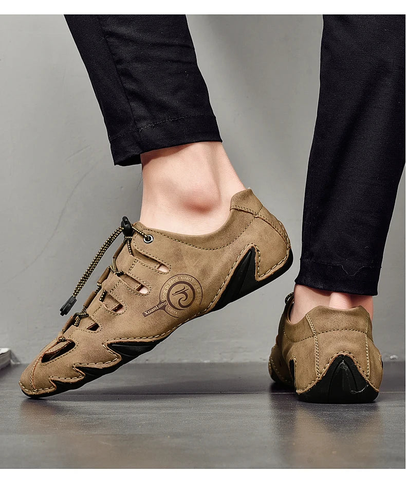 Men's slippers flat bottomed beach breathable genuine leather business casual non slip lightweight hollow out outdoors sandals