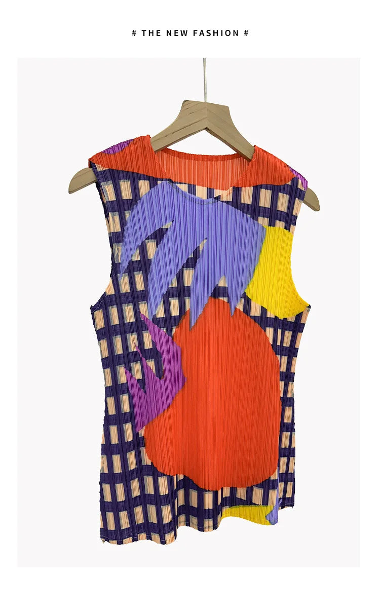 Miyake Pleated Sleeveless Vest Women's Spring and Summer New Contrast Color Geometric Print Loose Casual Fashion Round Neck Top