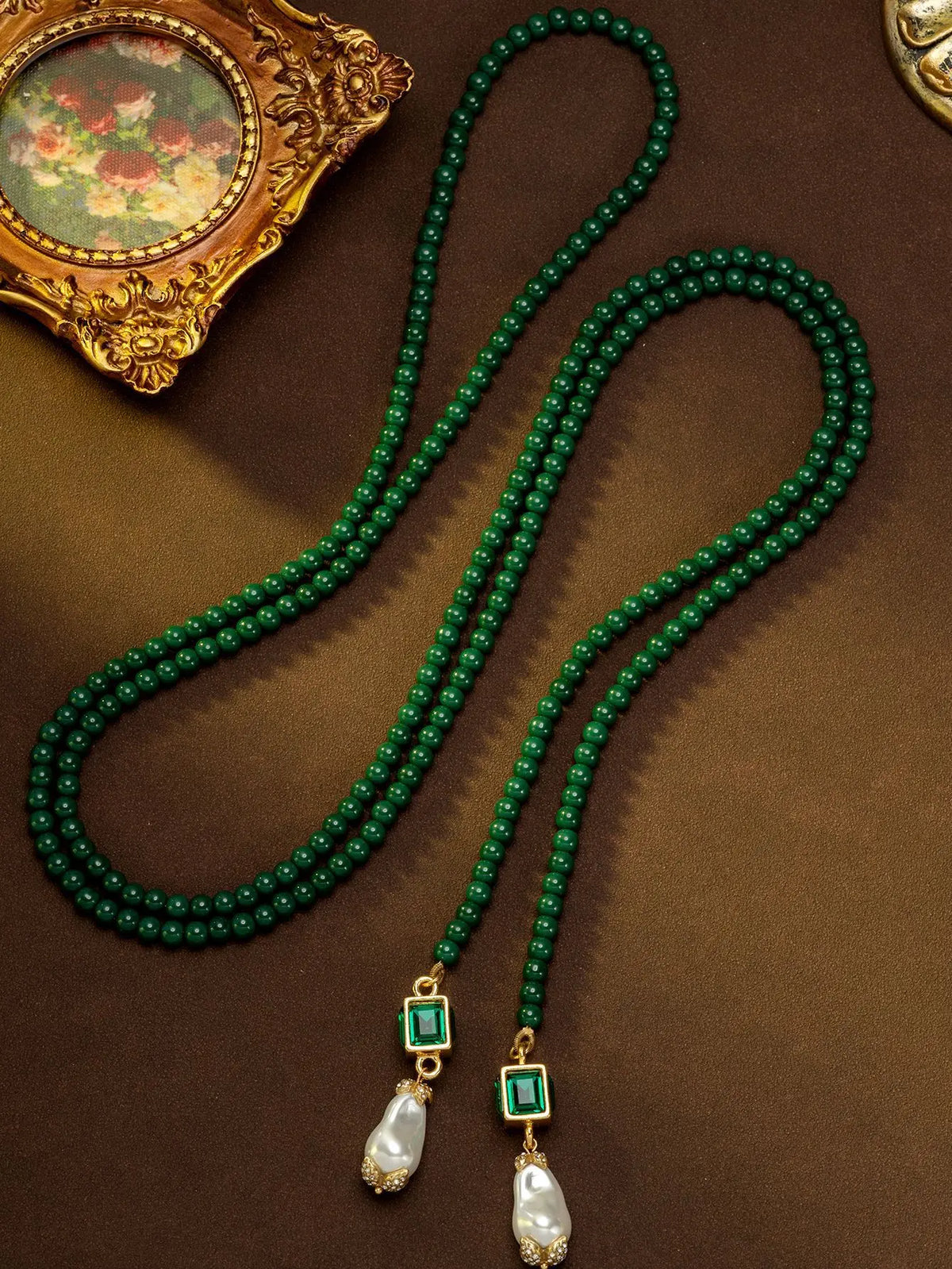 Baroque Pearls Earrings for Women Emerald Vintage Court Style Jewelry Fashion Geometric Elegant Pendientes Mujer