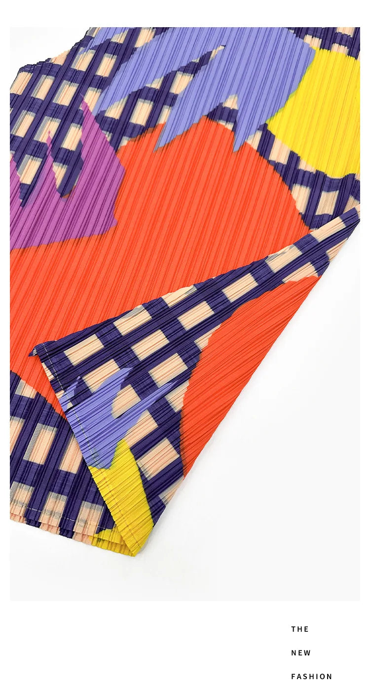 Miyake Pleated Sleeveless Vest Women's Spring and Summer New Contrast Color Geometric Print Loose Casual Fashion Round Neck Top