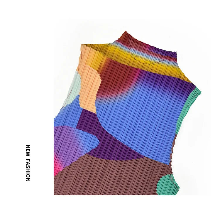 Miyake Pleated Geometric Playground Printed High-neck Sleeveless Top