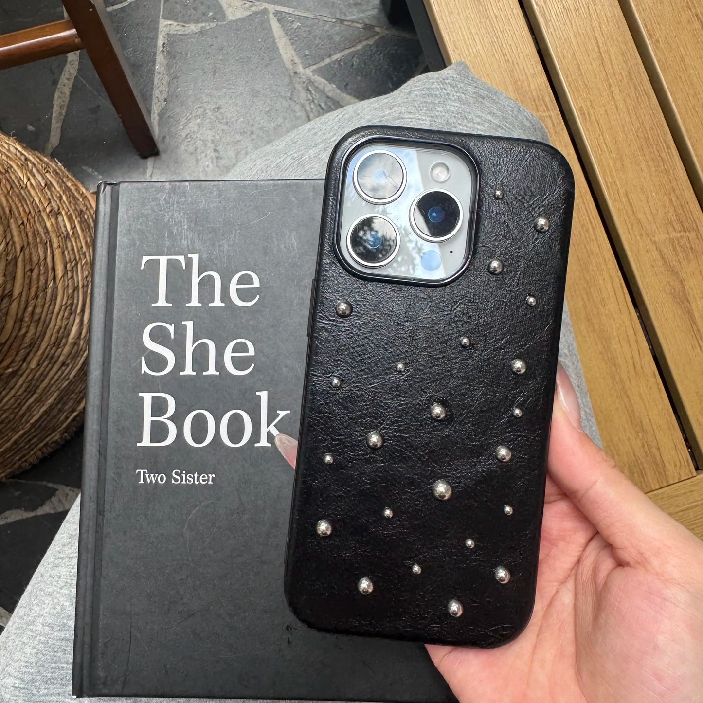 Chic iPhone case 17 16 15 14 Pro Max 17Air Case Fashion Advanced Black Leather Stereoscopic Small Round Bead Rivet Phone Cover