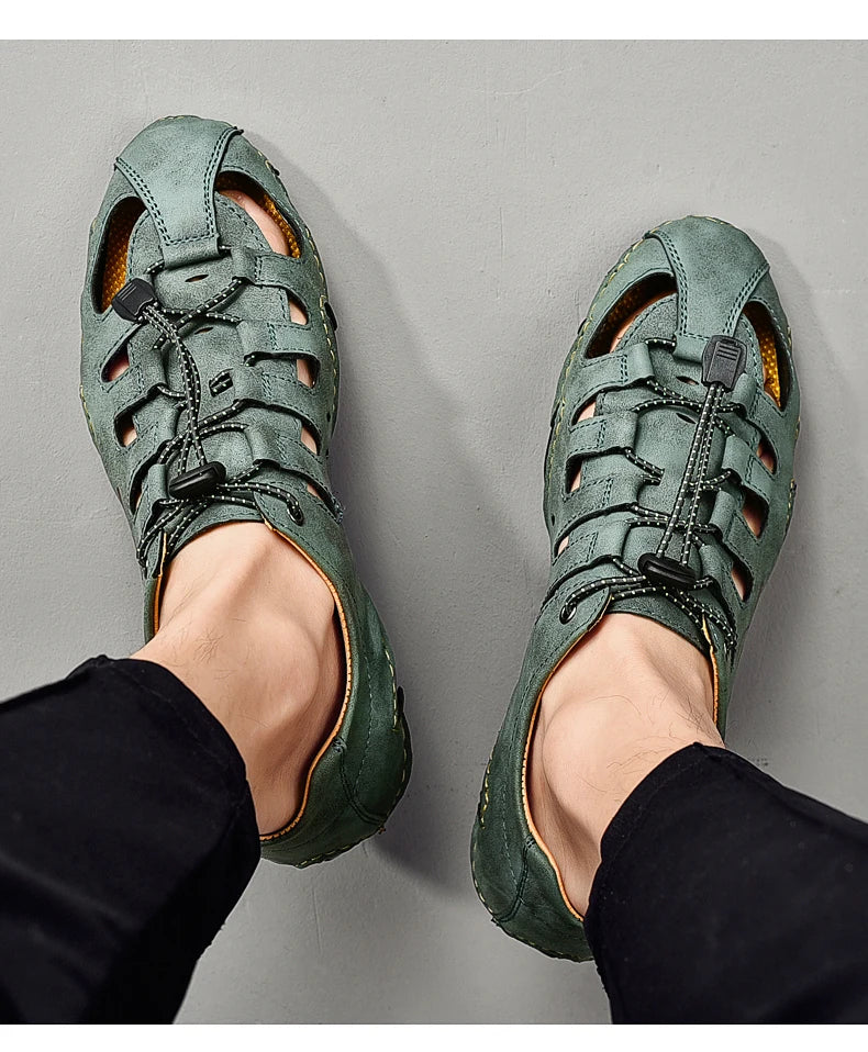 Men's slippers flat bottomed beach breathable genuine leather business casual non slip lightweight hollow out outdoors sandals